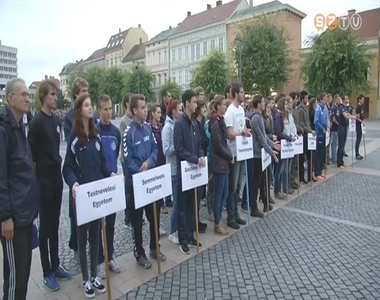 K�t t�j�koz�d�si fut�versenyt is rendeztek a h�tv�g�n a vasi megyesz�khelyen