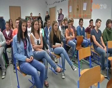 Seg�ts�g a p�lyav�laszt�shoz