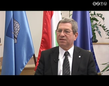 Péntektől-Péntekig - 2012. április 6. Péntektől-Péntekig - 2012. április 6.