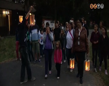 Az éjszaka árnyai falun Az éjszaka árnyai falun