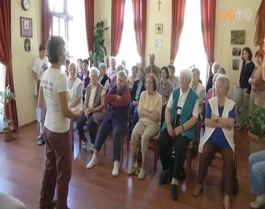 Megkezd�d�tt az Id�sek Szabadegyetem�nek 12. �vfolyama