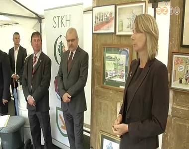 Bemutatkozott az �j hullad�kgazd�lkod�