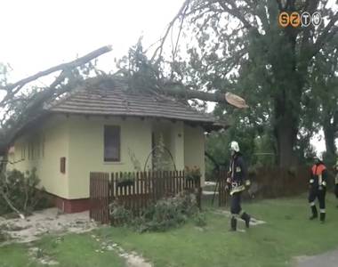 �t�letid� tombolt cs�t�rt�k�n �jjel a Nyugat-Dun�nt�lon