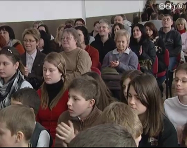 N�vad�ja hal�l�nak �vfordul�j�ra eml�kezett a Neumann J�nos �ltal�nos Iskola