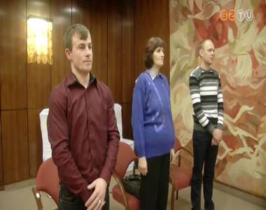 �llampolg�rs�gi esk� a v�rosh�z�n