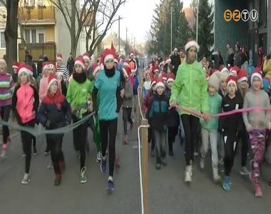 Mikul�sfut�s a Bolyai-iskol�ban