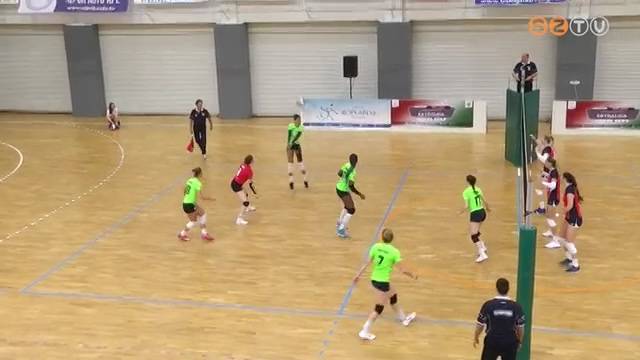 A Vasassal meccseltek a HVSE női röplabdásai A Vasassal meccseltek a HVSE női röplabdásai