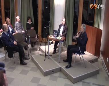 Besz�lget�s az als�bodoki templom�p�t�vel