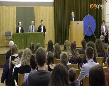 Fiatal sportol�kat jutalmaztak