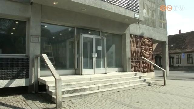 A kórház rendelkezésére bocsátja a már berendezett városi oltóhelyeket az önkormányzat A kórház rendelkezésére bocsátja a már berendezett városi oltóhelyeket az önkormányzat