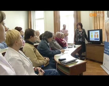 Haz�nkban mintegy 150-200 ezren szenvednek pikkelys�m�rben