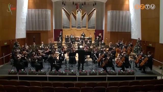 Idén is megtartotta hagyományos karácsonyi hangversenyét a Savaria Szimfonikus Zenekar Idén is megtartotta hagyományos karácsonyi hangversenyét a Savaria Szimfonikus Zenekar