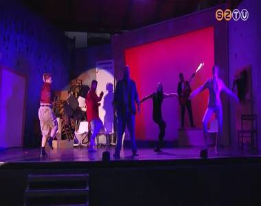 Zen�s-t�ncos, sz�rakoztat� el�ad�s lesz a K�szegi V�rsz�nh�z bemutat�ja