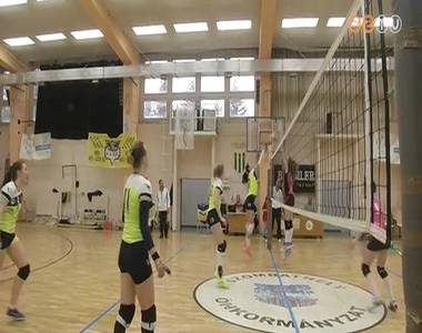 Sim�n vert�k a HVSE-s r�pisek a Kalocs�t