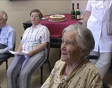 102 ves nnit kszntttek