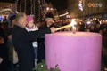 Fellobbant a harmadik adventi gyertya a F� t�ren