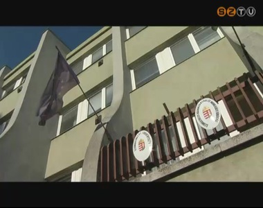 Febru�r 1-ig minden 2012 m�rciusa el�tt alap�tott c�gnek m�dos�tania kell a t�rsas�gi szerz�d�s�t