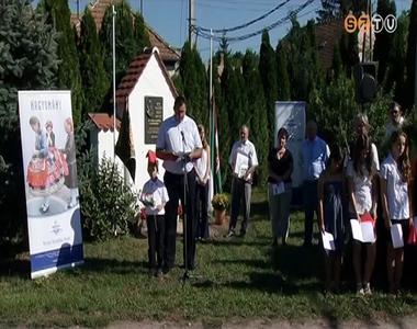 Rendhagy� falunapot tartottak B�rbaltav�ron