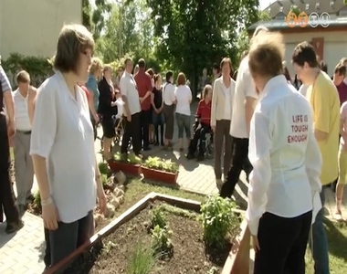 Kert fogyat�kosoknak