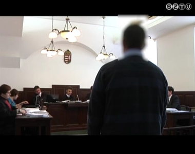 Joger�s �t�let az Ar�na Savaria leszakadt mennyezet�nek per�ben