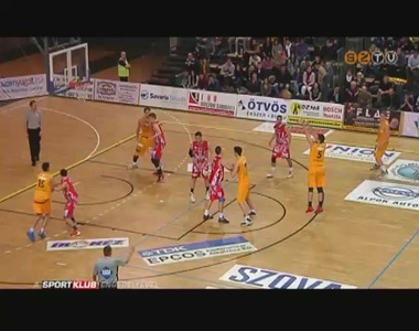SZOVA-Trend Optika KC Szombathely - Ny�regyh�zi KK (3-4. negyed)