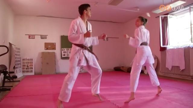 Rangos elismerésben részesült a szombathelyi Leo Karate-do SE versenyzője Rangos elismerésben részesült a szombathelyi Leo Karate-do SE versenyzője