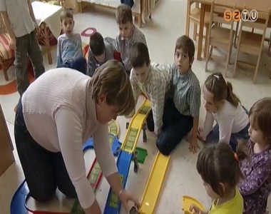Fejleszt� j�t�kokat kapott  Szombathely valamennyi �vod�ja