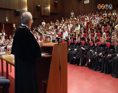A diplomaoszt� �nneps�gekkel lez�rult az idei tan�v a Savaria Egyetemi K�zpontban