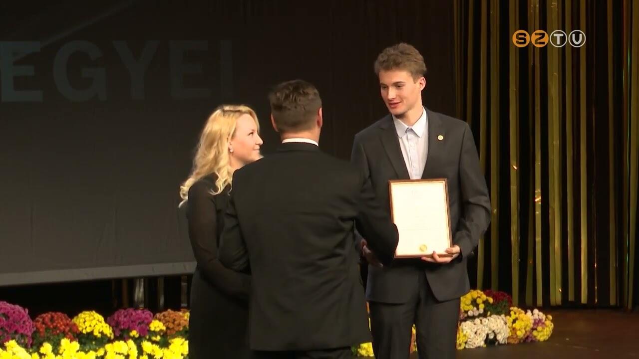 Október 23. városi ünnepség Október 23. városi ünnepség