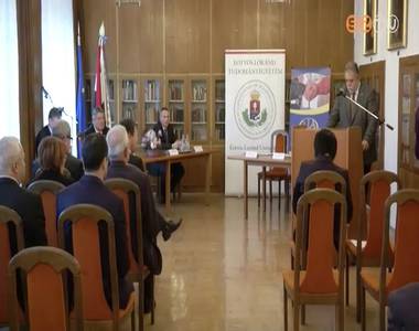 Egy�ttm�k�d�si meg�llapod�st k�t�tt a ELTE �s a megyei kereskedelmi �s iparkamara