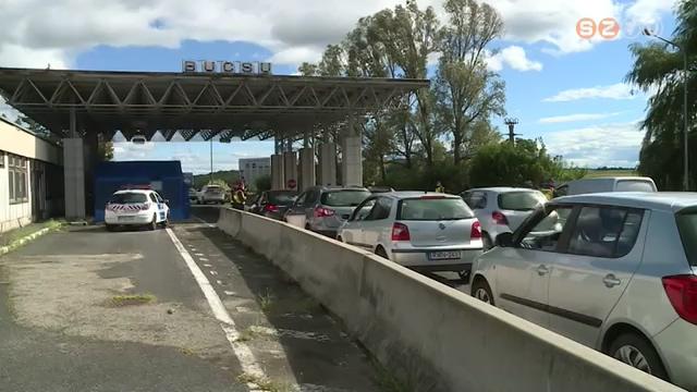 Visszaállt az ellenőrzés, torlódás van a határátkelőkön Visszaállt az ellenőrzés, torlódás van a határátkelőkön