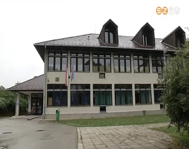 Megújul az Aranyhíd központ Megújul az Aranyhíd központ