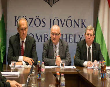 2015-ben indul a mérnökképzés 2015-ben indul a mérnökképzés