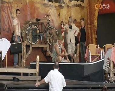 �jra Goldoni-m�vet �ll�t sz�npadra a K�szegi V�rsz�nh�z