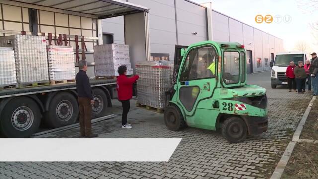 Kukorica-,bors-,babkonzerv-szlltmny rkezett a Szombathelyi Egyhzmegyei Karitsz telephelyre