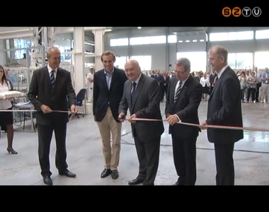 Átadta új üzemét a forgácslap gyártással foglalkozó FALCO Zrt. Átadta új üzemét a forgácslap gyártással foglalkozó FALCO Zrt.