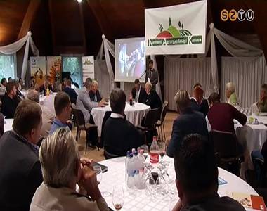 Eredm�nyt hirdettek a b�zaversenyben