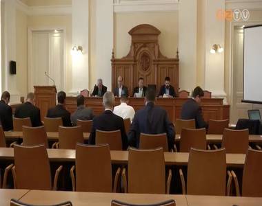 �ssze�lt a megyegy�l�s