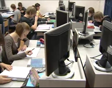 Kéttannyelvű képzés a Kanizsaiban Kéttannyelvű képzés a Kanizsaiban