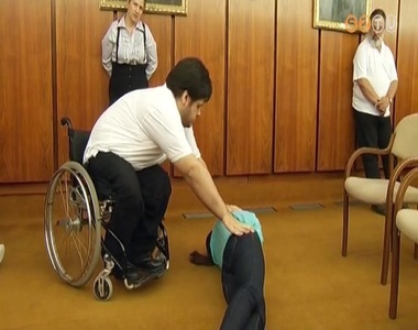 Elsősegélynyújtás fogyatékkal élve Elsősegélynyújtás fogyatékkal élve