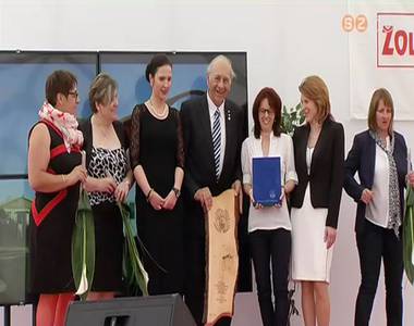 Fenn�ll�s�nak 25. �v�t �nnepli a szombathelyi Zoll-Sped Kft.