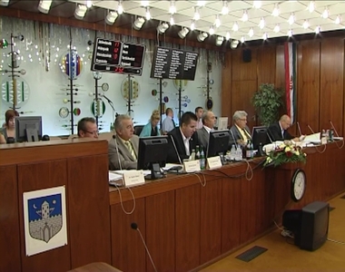 Baloldali tbbsg a rendkvli kzgylsen
