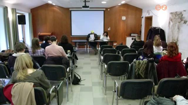 Az ember és a természet kapcsolatának dilemmáival foglalkoztak egy művészeti konferencián Az ember és a természet kapcsolatának dilemmáival foglalkoztak egy művészeti konferencián