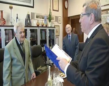 Sz�pkor�ak k�sz�nt�se