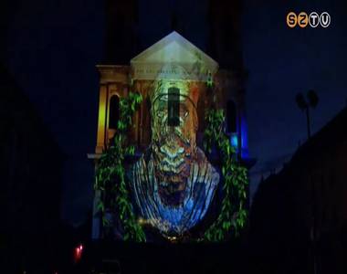 L�tv�nyos f�nyfest�s v�rja az �rdekl�d�ket m�t�l egy h�napon �t