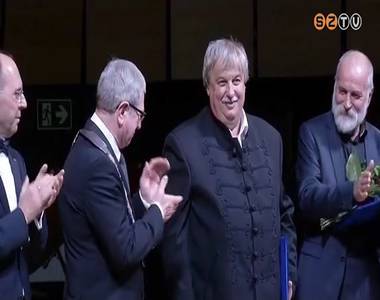 Szakmai �s �letm�d�jakat adtak �t a Szent M�rton G�l�n