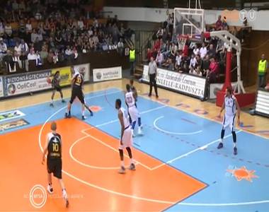 Egym�s ut�n k�t Falco veres�g