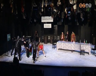 Vit�z Mih�ly a We�res S�ndor Sz�nh�zban