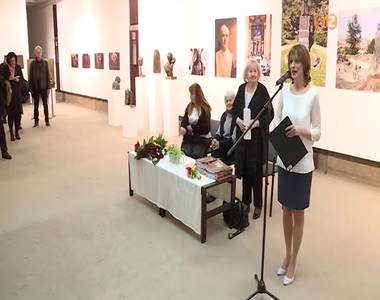 Lesenyei M�rta ki�ll�t�sa ny�lt meg a k�pt�rban