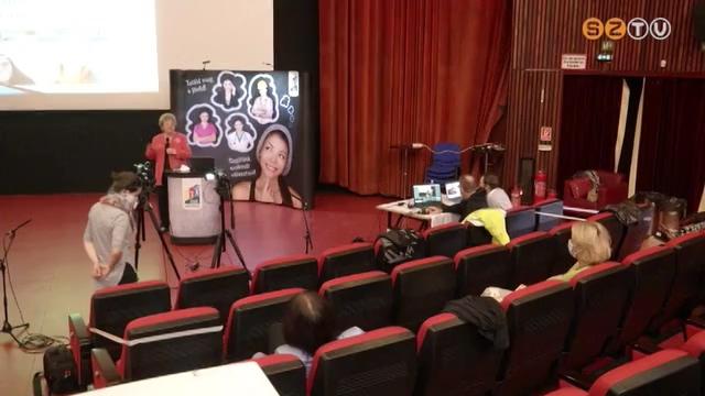 Iránytű szülőknek Iránytű szülőknek